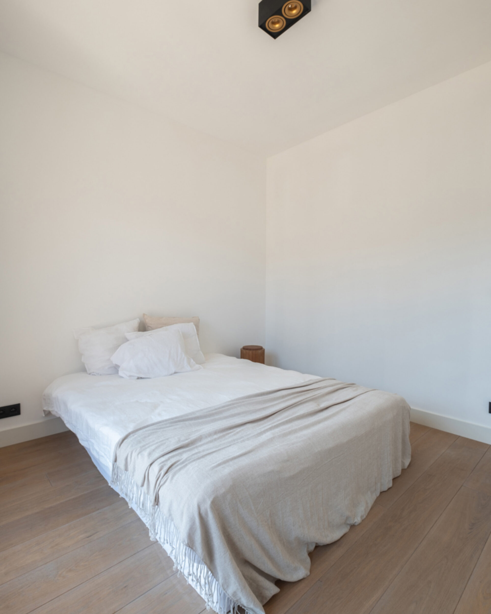 391439d02a0e4aa0a300456a18ae834f